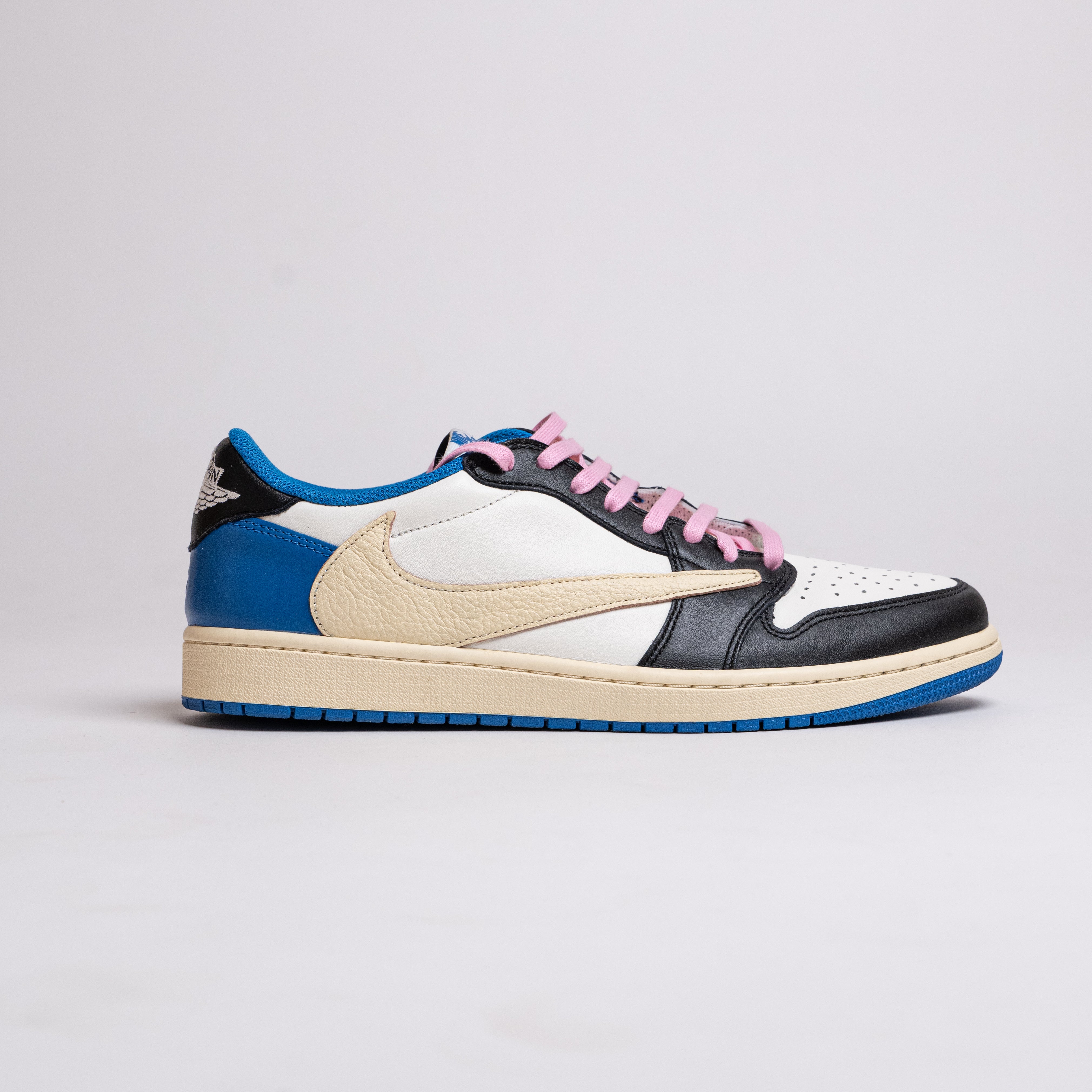 JORDAN 1 RETRO LOW OG SP FRAGMENT X TRAVIS SCOTT