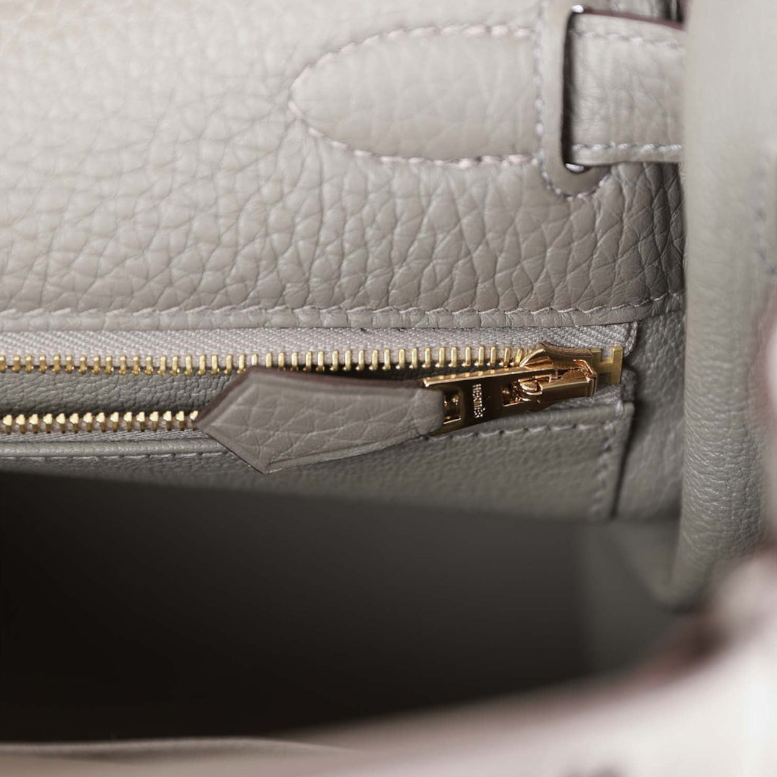 Hermes Kelly 28 Gris Meyer Clemence "Gold Hardware"